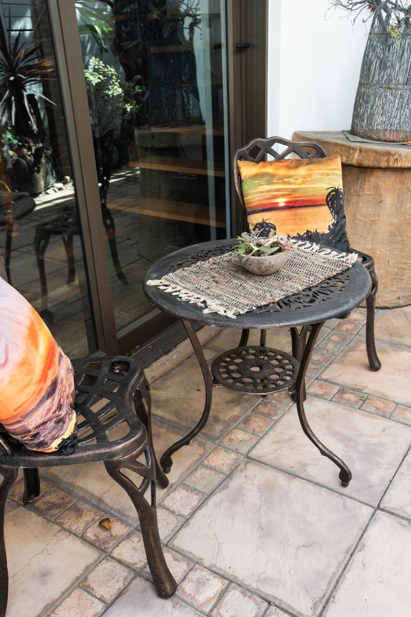 Atsupers Accommodation Jeffreys Bay Bagian luar foto