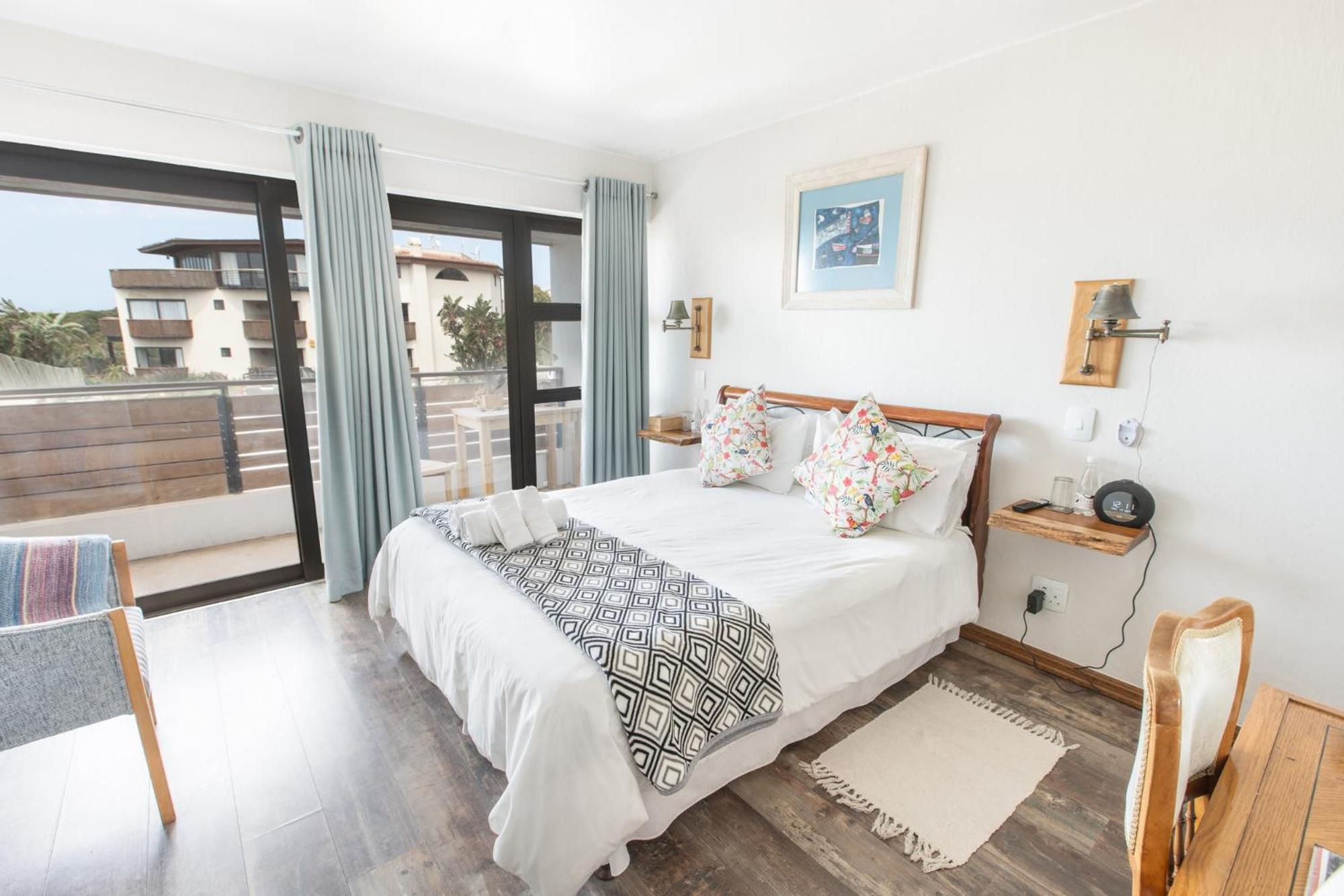 Atsupers Accommodation Jeffreys Bay Bagian luar foto
