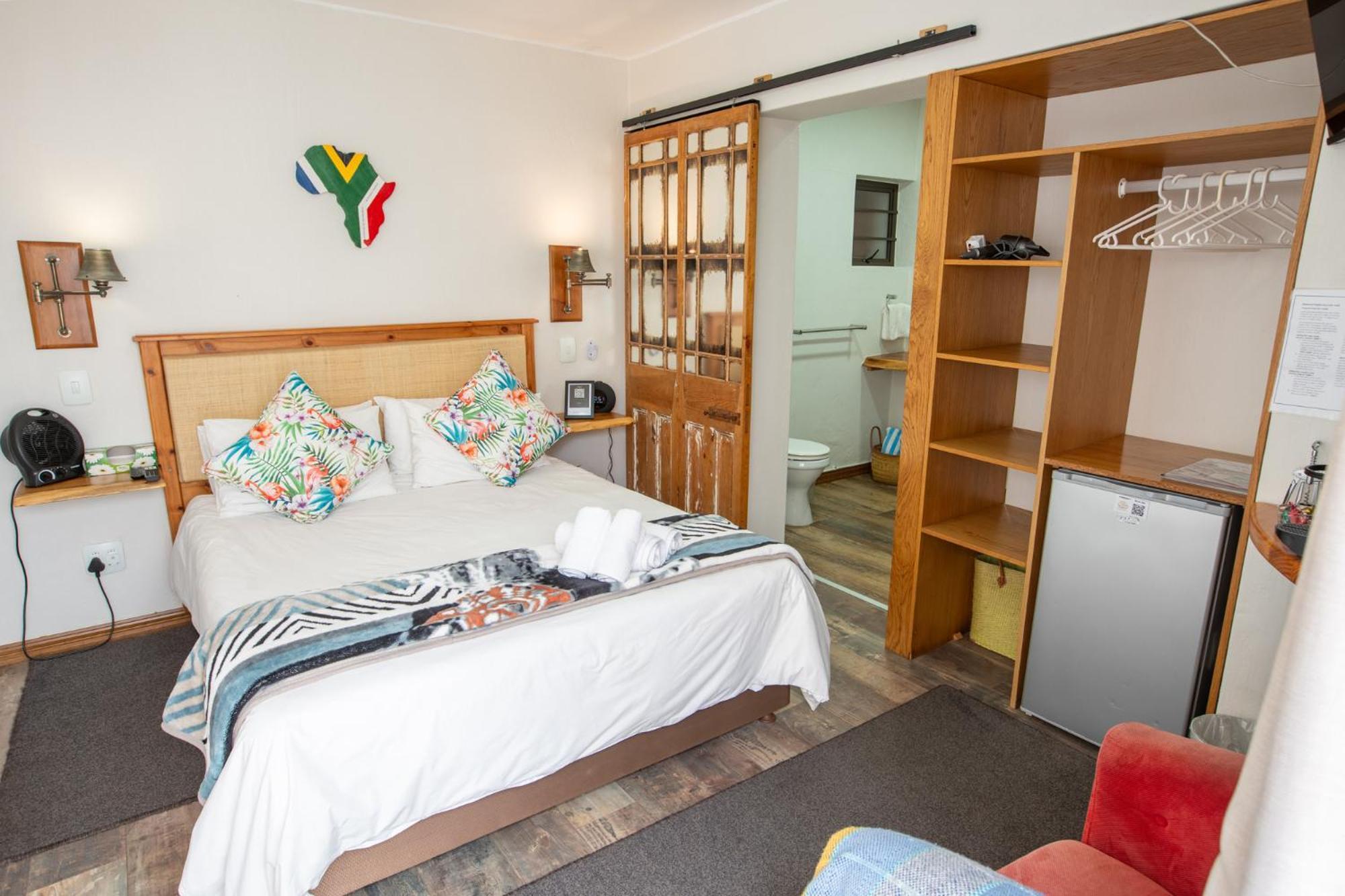 Atsupers Accommodation Jeffreys Bay Bagian luar foto