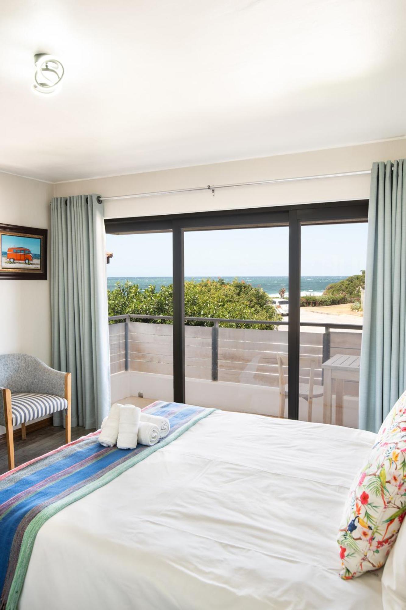 Atsupers Accommodation Jeffreys Bay Bagian luar foto