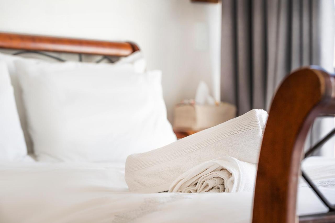 Atsupers Accommodation Jeffreys Bay Bagian luar foto